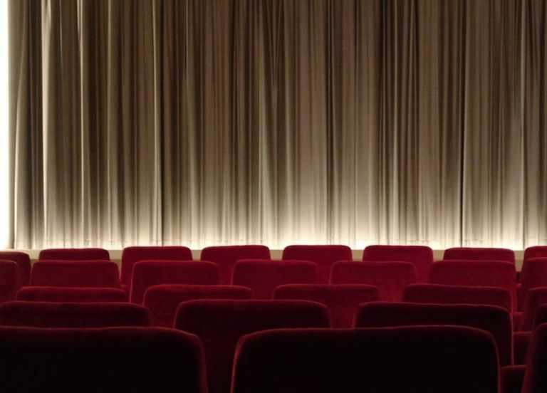 Σινεμά: Πως χτύπησε ο κορoναϊός την 7η τέχνη