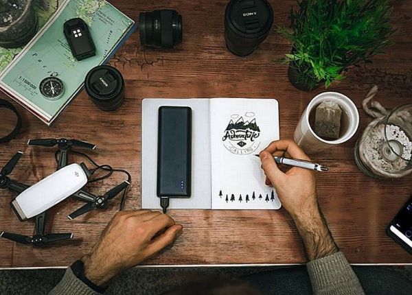 Gadgets : Τα απολύτως απαραίτητα για ένα άνετο και ευχάριστο ταξίδι