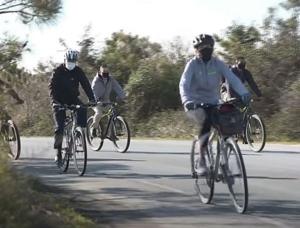 Τζο και Τζιλ Μπάιντεν : Βόλτα με ποδήλατα