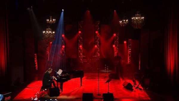 Δείτε πρώτοι δύο μοναδικά αποσπάσματα από το «Σπίτι με το MEGA» με τον Στέφανο Κορκολή