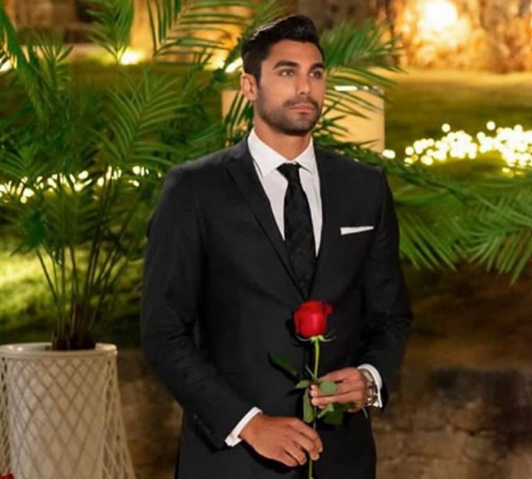 Παναγιώτης Βασιλάκος : Ο πρωταγωνιστής του The Bachelor που αναζητά μια «μητρική φιγούρα» για γυναίκα του