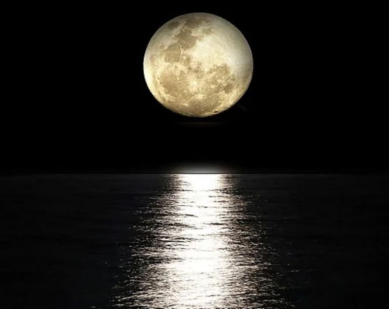 Σεληνιακές ώρες : Έτσι επηρεάζουν κάθε τομέα σου ανάλογα με τη χρονική φάση