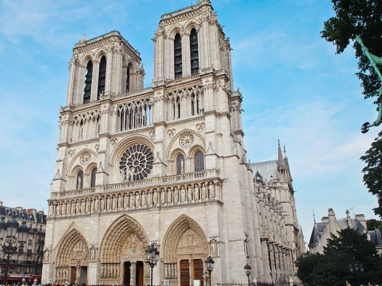 Καθεδρικοί ναοί : Αυτοί είναι οι πιο ιστορικοί και οι πιο εντυπωσιακοί – Φώτο