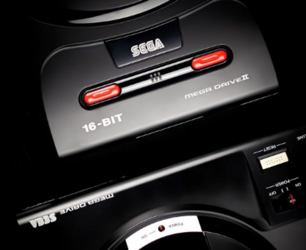 Βρετανία : Μητέρα θέλησε να βγάλει λεφτά πουλώντας μια παλιά κονσόλα αλλά είχε και έναν … δονητή