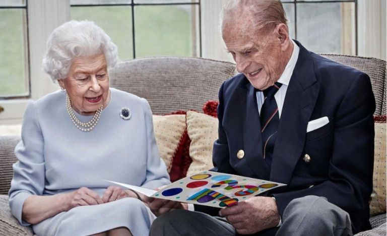 Βασίλισσα Ελισάβετ και πρίγκιπας Φίλιππος 73 χρόνια μαζί