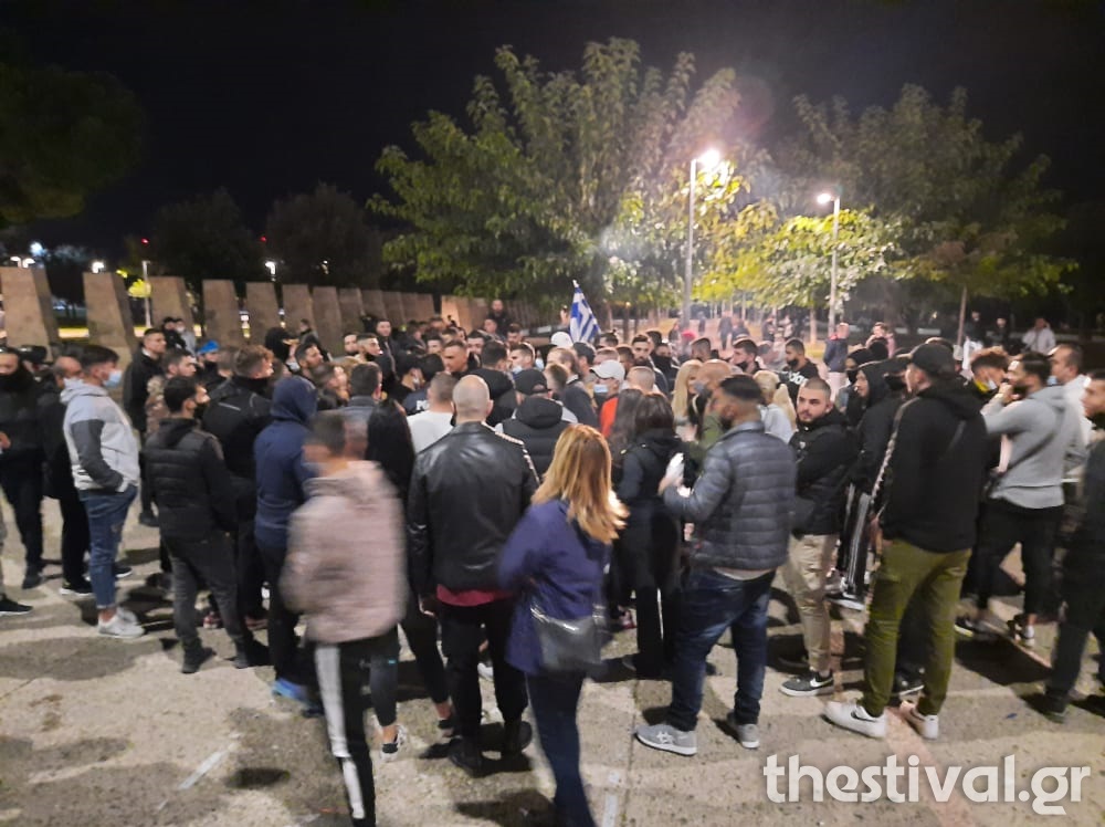 Κοροναϊός : Συγκέντρωση κατά του lockdown στη Θεσσαλονίκη
