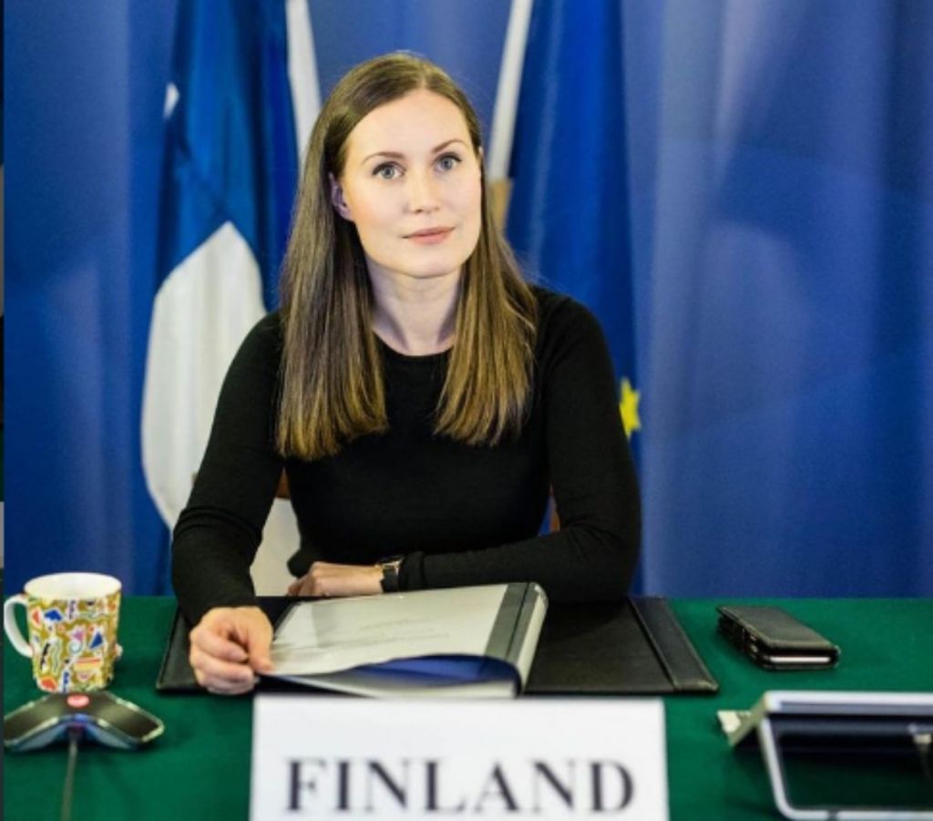 Sanna Marin : Η πρωθυπουργός της Φινλανδίας στηρίζει τα τρανς άτομα