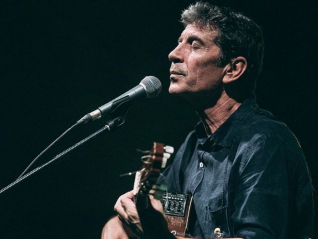 Σωκράτης Μάλαμας : Επιστρέφει με νέο τραγούδι