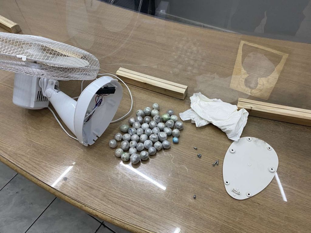 Φυλακές Κορυδαλλού : Βρέθηκαν 44 συσκευασίες χασίς