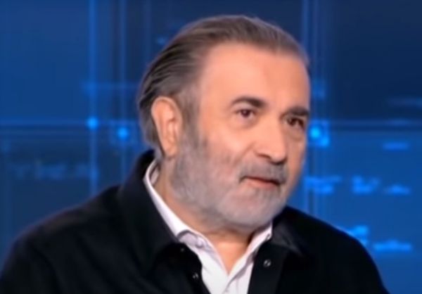 Λάκης Λαζόπουλος : Ο αγώνας για να κρατήσει στη ζωή τη γυναίκα του