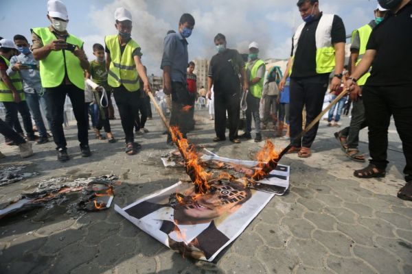 Αλ Κάιντα κατά Μακρόν : «Δικαίωμά μας να σκοτώσουμε όποιον προσβάλλει τον Μωάμεθ»