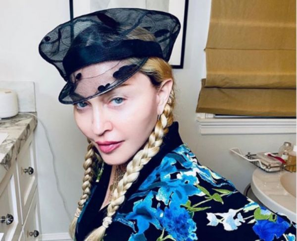 Μαντόνα : Κάλεσε… το πνεύμα της Φρίντα Κάλο στο σπίτι της