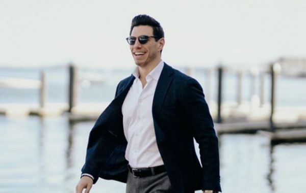 Αυτός είναι ο Έλληνας φαβορί για το αμερικανικό The Bachelorette