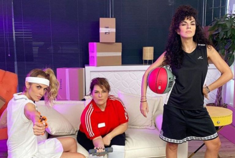 Οι Roomies αναλαμβάνουν να κάνουν τα πιο… περίεργα challenges