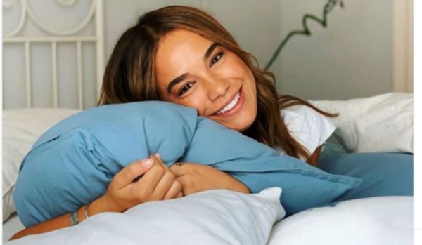 Πηνελόπη Πλάκα : «Καλύτερα να το μάθετε από εμένα. Άλλωστε δεν είναι ντροπή»