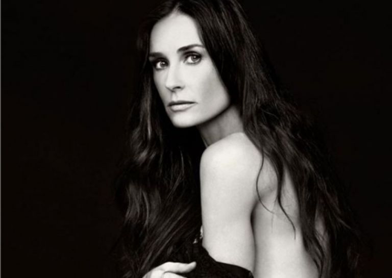 Ντέμι Μουρ : Οι ευχές από τις κόρες της και τα γενέθλια μέσα στην καραντίνα