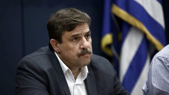 Ξανθός για επίταξη ιδιωτικών νοσοκομείων : «Πολύ λίγο, πολύ αργά»