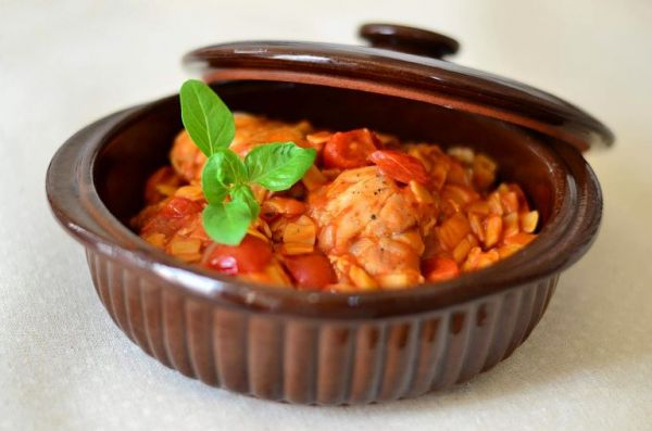 Χυλοπιτάκι με ντοματίνια και κοτόπουλο