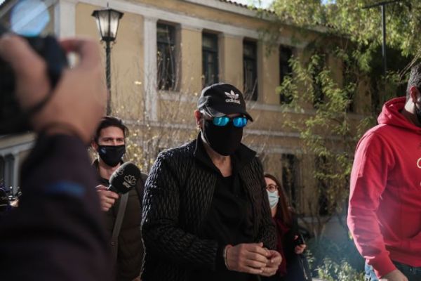 Νότης Σφακιανάκης : Αναβάλλεται επ’ αόριστον η δίκη του – Δήλωση Κούγια