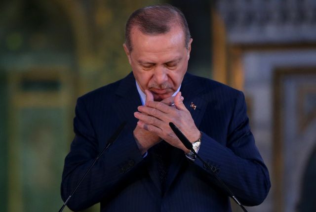 Τουρκία : Ο Ερντογάν εμφανίστηκε για προσευχή στην Αγία Σοφία