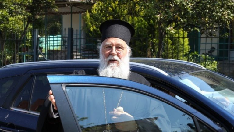 Μητροπολίτης Κέρκυρας : «Η πανδημία χρησιμοποιείται ως πρόσχημα για να μην κοινωνούμε»
