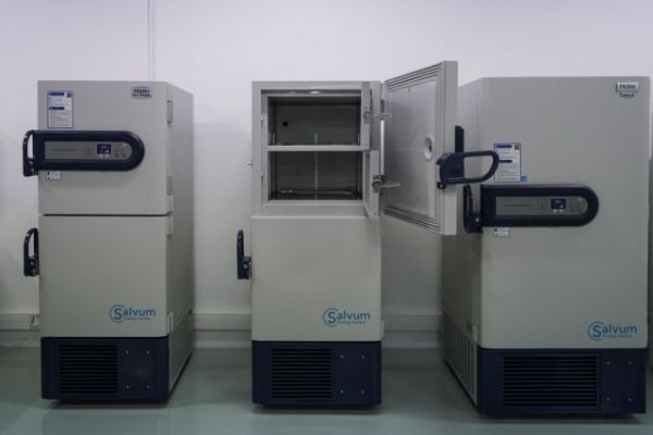 Ο άνθρωπος των εμβολίων