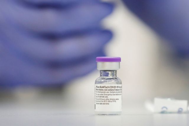 Μετάλλαξη κοροναϊού : Τι λέει ο Ευρωπαϊκός Οργανισμός Φαρμάκων για το εμβόλιο των Pfizer-BioNTech