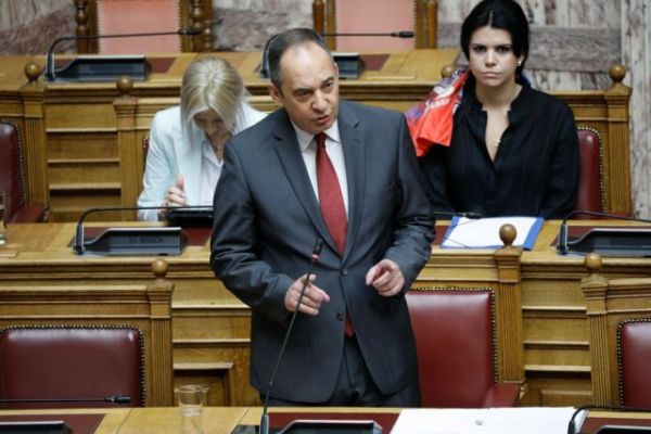 Κοροναϊός : Το συγκινητικό μήνυμα Πλακιωτάκη μετά το εξιτήριο