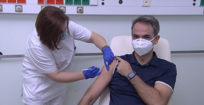 Κοροναϊός : Εμβολιάστηκε ο πρωθυπουργός Κυριάκος Μητσοτάκης