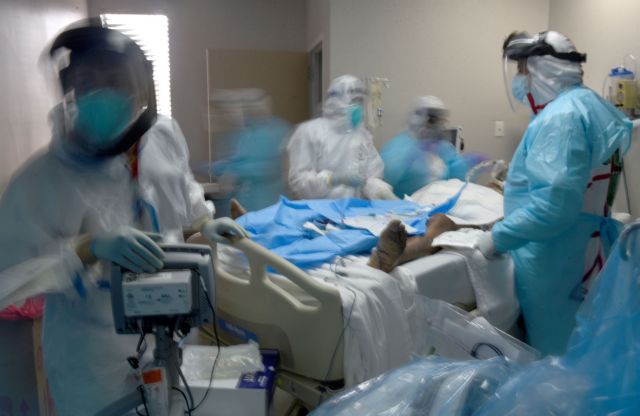 Κοροναϊός : Ο ΠΟΥ απευθύνει έκκληση για τη δίκαιη διανομή των εμβολίων σε όλους