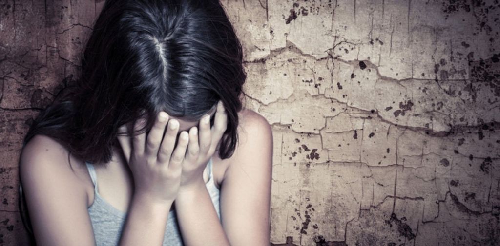 Βιασμός 14χρονης στη Θεσσαλονίκη: Η μητέρα ενός από τους κατηγορούμενους μιλά στο MEGA