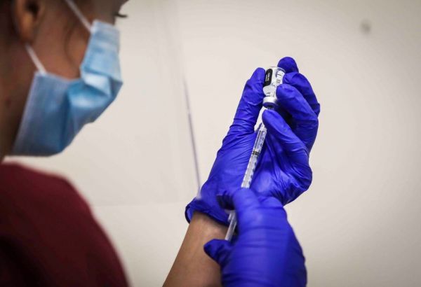 Εμβόλιο κοροναϊού : Ποιοι θα έχουν προτεραιότητα – Πώς θα κλείνουμε ραντεβού