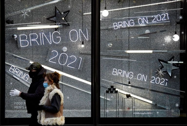 Μετάλλαξη κοροναϊού : Ο ιός τρομοκρατεί ξανά την Ευρώπη – Σε καραντίνα η Βρετανία