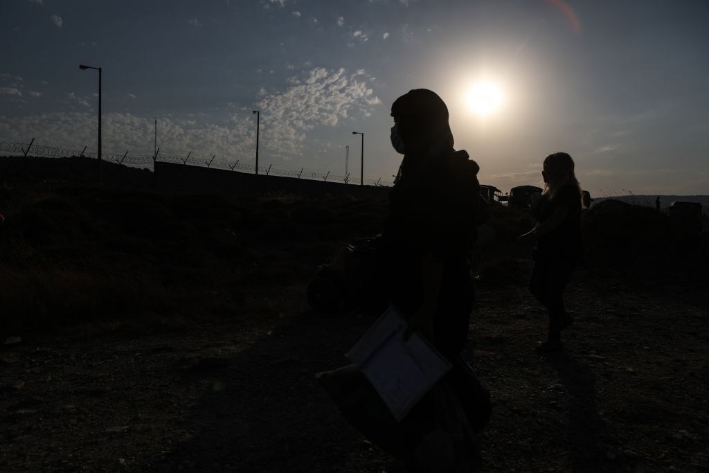 Προσφυγικό : Απάνθρωπη η διαβίωση στη Νέα Μαλακάσα παρά τις υποσχέσεις του υπουργείου