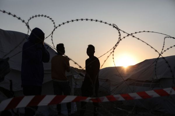 Ευρωκοινοβούλιο: Να διοχετευτούν περισσότεροι πόροι στις χώρες «πρώτης γραμμής» εισόδου για άσυλο