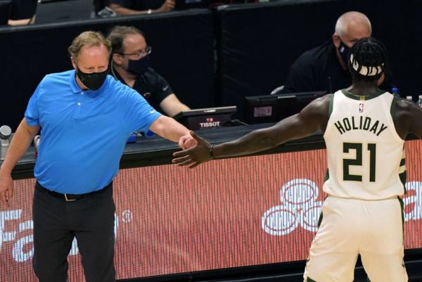 NBA : Δεν είχε ιδέα για το ρεκόρ των Μπακς ο Μπουντενχόλζερ