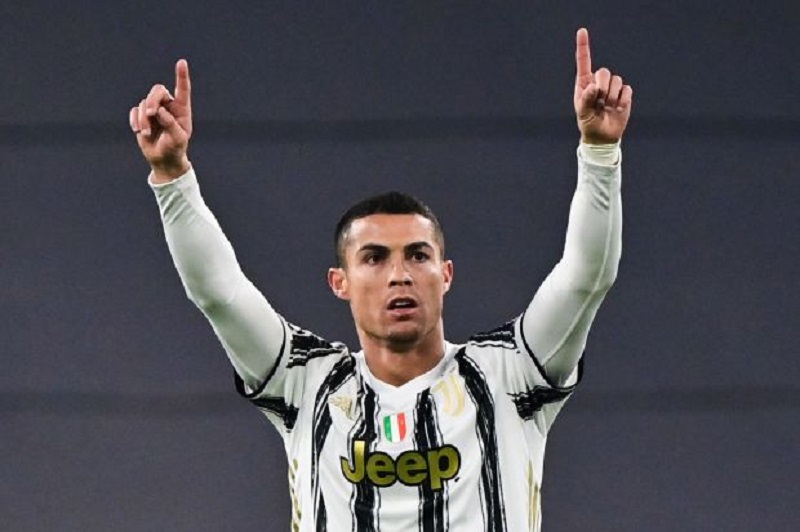 Κριστιάνο : Συνεχίζει να γράφει ιστορία – Επόμενος στόχος του τα 800 γκολ