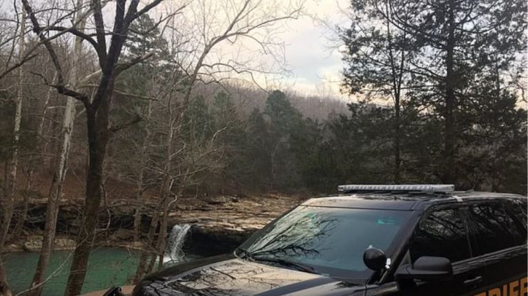 Αρκάνσας: Μυστήριο με πέντε νεκρούς μέσα σε σπίτι ανήμερα των Χριστουγέννων