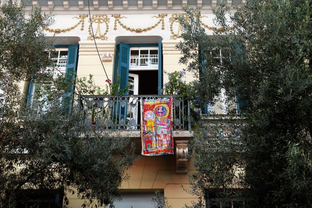 Αθηναϊκές μπουγάδες έγιναν ένα συναρπαστικό art project