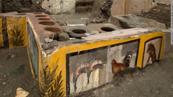 Άθικτο «fast food» ανακαλύφθηκε στην Πομπηία – Τι έτρωγαν οι αρχαίοι Ιταλοί [Εικόνες]