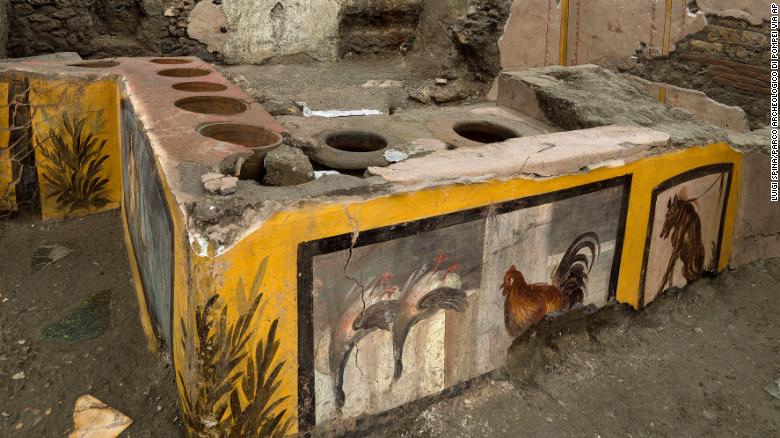 Άθικτο «fast food» ανακαλύφθηκε στην Πομπηία - Τι έτρωγαν οι αρχαίοι Ιταλοί [Εικόνες]