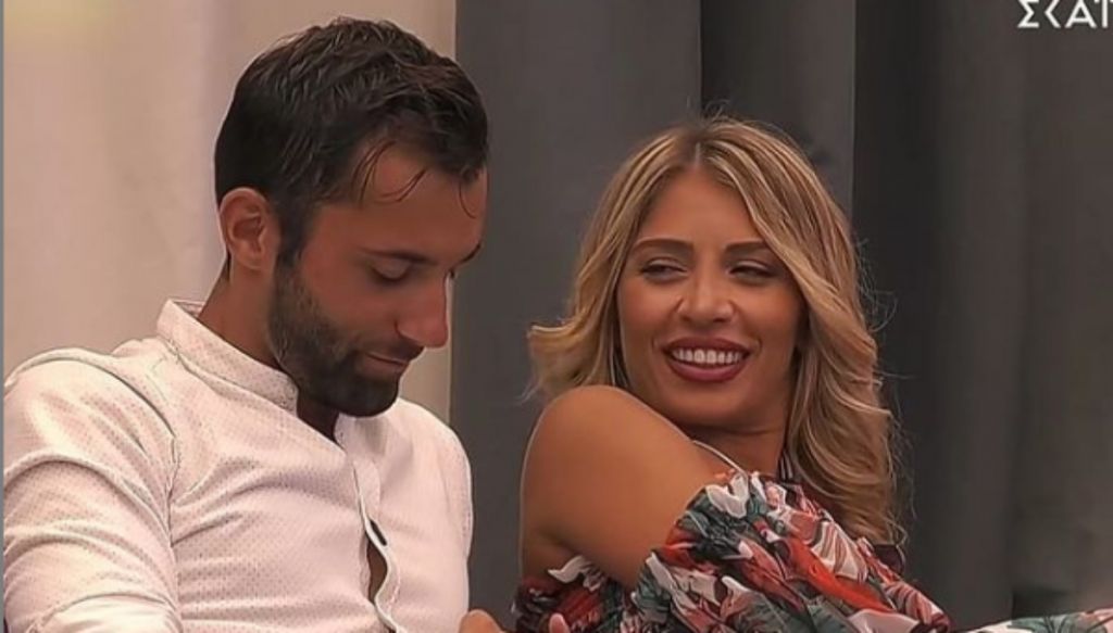Big Brother : Τι έκανε η Σοφία Δανέζη κάτω από τα σεντόνια με τον Δημήτρη Κεχαγιά;