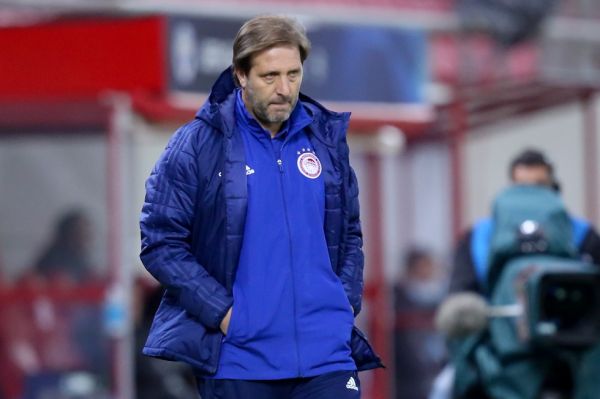 Μαρτίνς : «Ποιοτική ομάδα η Αϊντχόφεν, θα παλέψουμε για να πάμε όσο πιο μακριά γίνεται»