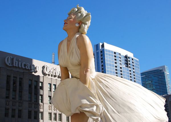 Μέριλιν Μονρόε : Ένα άγαλμα της στην Καλιφόρνια κατηγορείται για… σεξισμό