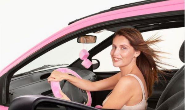 Λετίσια Κάστα : Ποια είναι τα αγαπημένα κομμάτια της γκαρνταρόμπας της