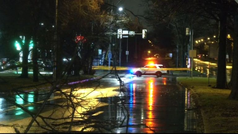 ΗΠΑ : Χριστούγεννα χωρίς ρεύμα για εκατοντάδες χιλιάδες κατοίκους της Ανατολικής Ακτής