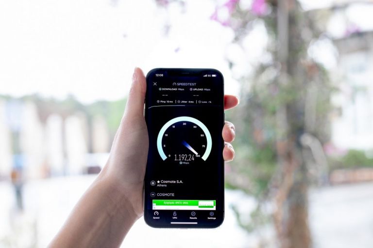 5G : Η COSMOTE εγκαινιάζει μια εποχή υψηλών ταχυτήτων και απεριόριστων δυνατοτήτων