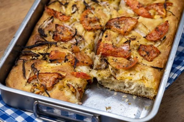 Λαδένια Κιμώλου: η αρχαιότερη καταγεγραμμένη πίτσα