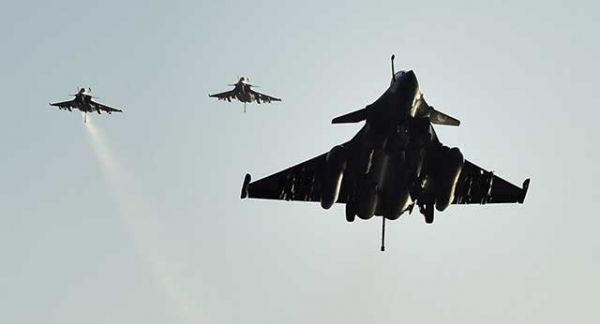 Rafale : Εντός του 2021 θα προσγειωθούν στην Ελλάδα τα πρώτα 6 αεροσκάφη – Στη βουλή οι λεπτομέρειες για τις διαπραγματεύσεις