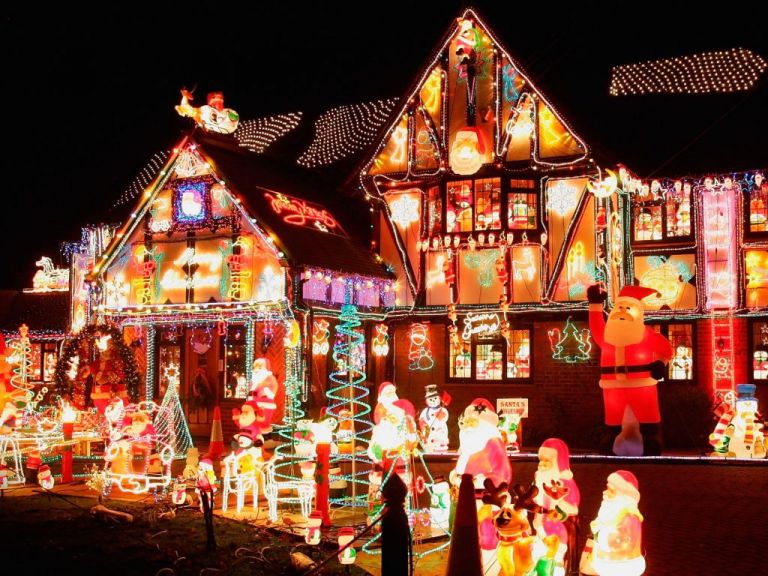 Δείτε τους πιο επικούς χριστουγεννιάτικους στολισμούς σπιτιών